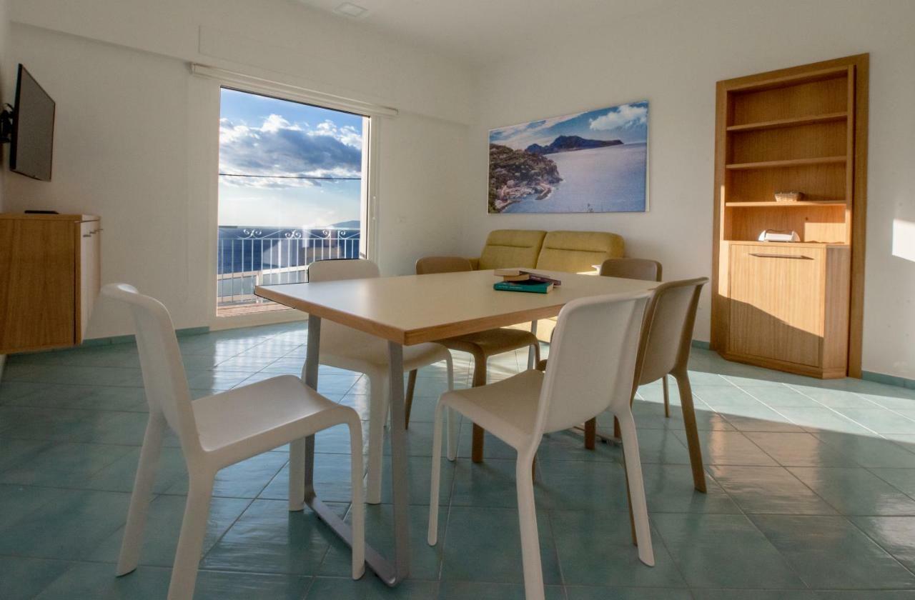 Casa Italia Apartment มัสซาลูเบรนเซ ภายนอก รูปภาพ