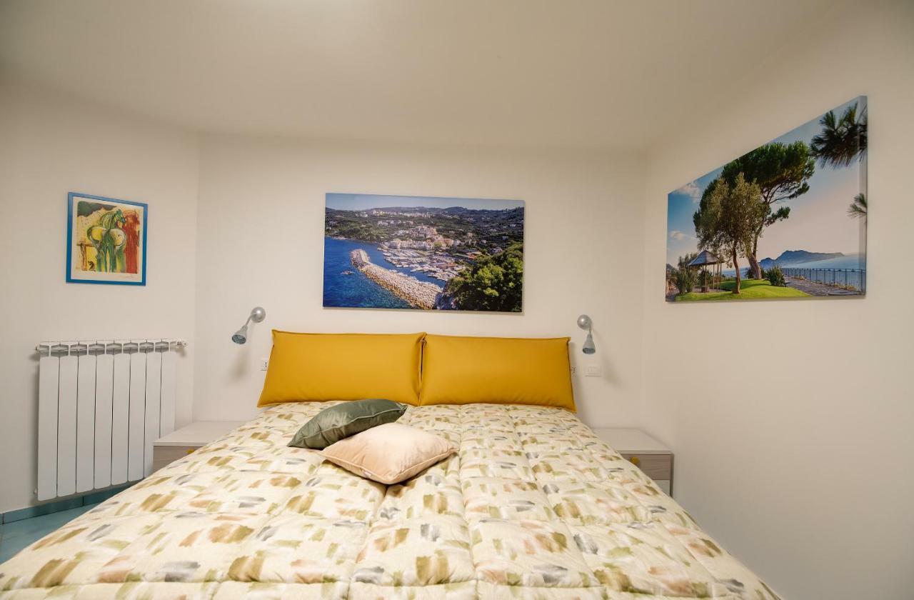 Casa Italia Apartment มัสซาลูเบรนเซ ภายนอก รูปภาพ